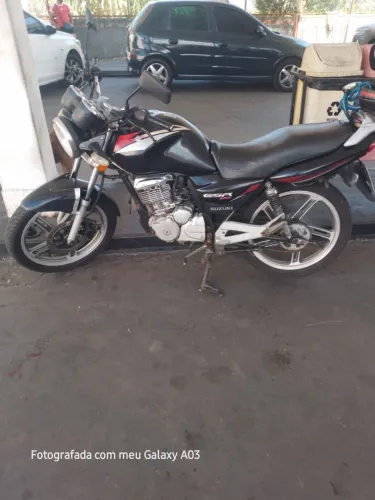 Suzuki GSR 125 2015