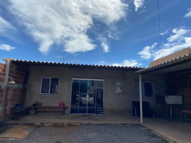 Vendo casa no incra 9 vista bela 
