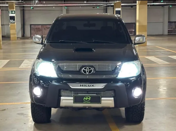 Toyota Hilux CD SRV D4-d 4X4 3.0 TDI Diesel AUT 2009