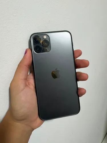 iPhone 11 Pro 