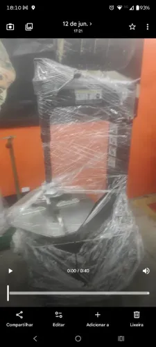 Desmontadora de pneus 