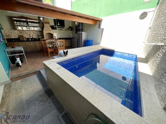 Casa duplex 3 suítes, piscina, espaço Gourmet à venda no Bairro São Judas Tadeu - Guarapar