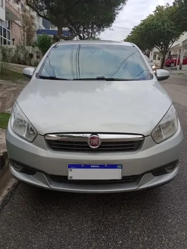 Fiat Grand Siena Essence 1.6 Flex 16V 2015