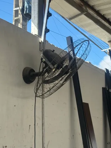 Ventilador industrial profissional