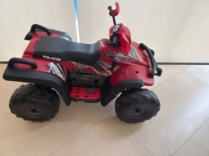 Quadriciclo Elétrico 