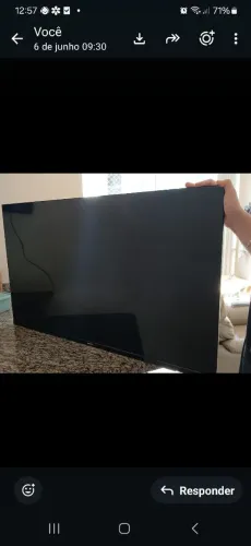 TV Philips para retirada de peças