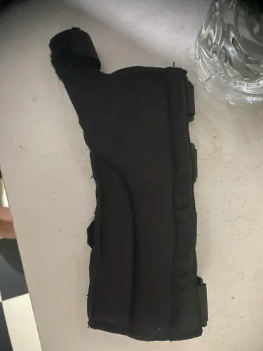 Tala  de pulso e dedo polegar