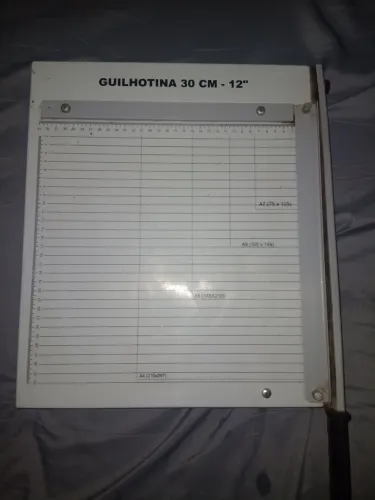 Cortador de papel guilhotina 