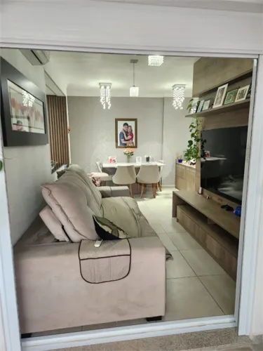 Dá uma espiadinha nesse achado incrível no Raízes Campolim! 3 quartos sendo 1 suíte