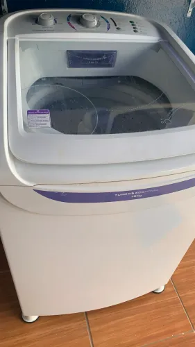 Máquina de lavar roupa Electrolux 15 kilos