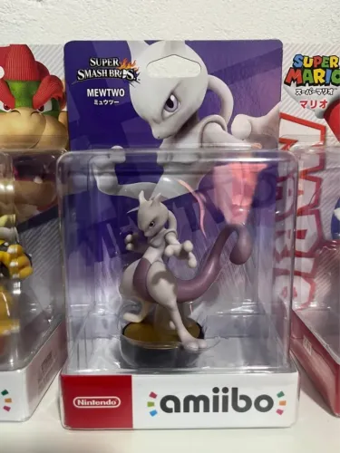 Amiibo Mewtwo