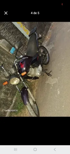 Moto honda de partida. 