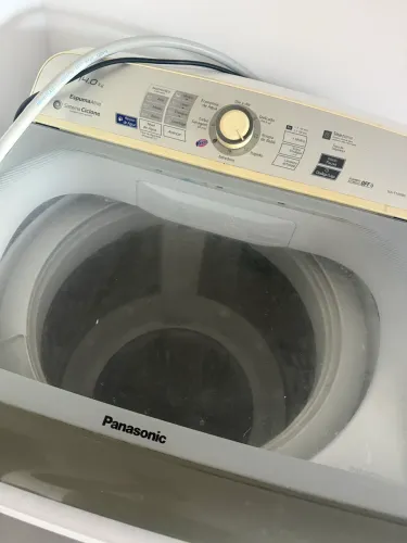 Máquina de lavar Panasonic 14kg