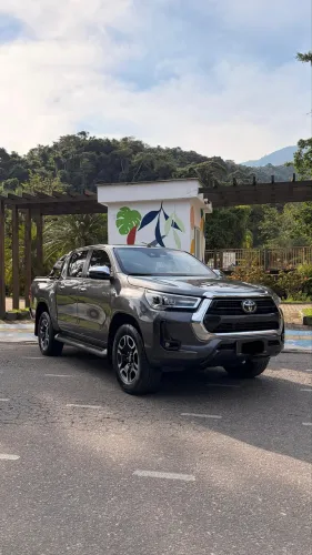 Hilux Srx 2021 blindada 10 anos