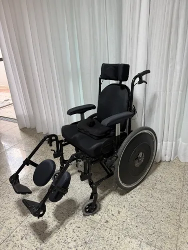 Cadeira de Rodas AVD Alumínio Reclinável Ortobras