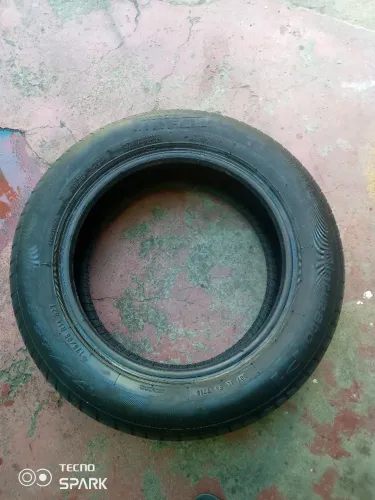 Vendo pneu 14 usado