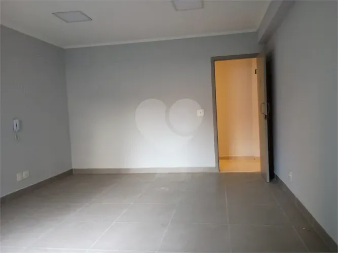 Salas com 1 quartos para locação em Pinheiros - SP