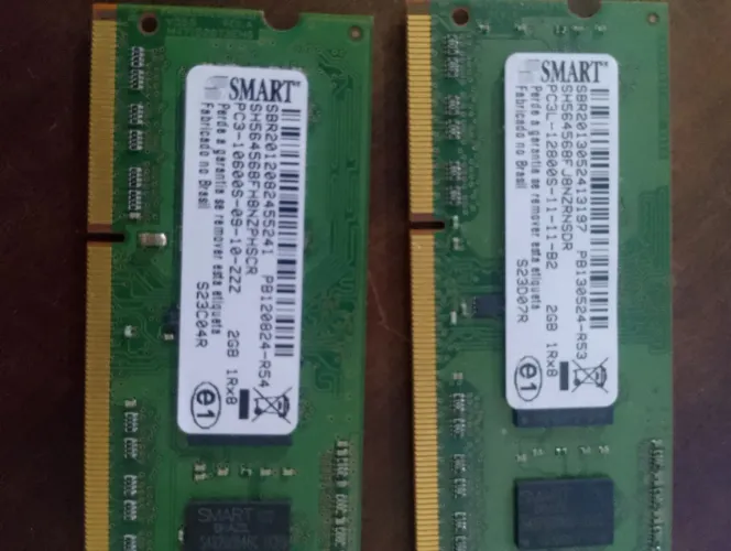 DDR3 2gb cada vai os dois por 35 reais