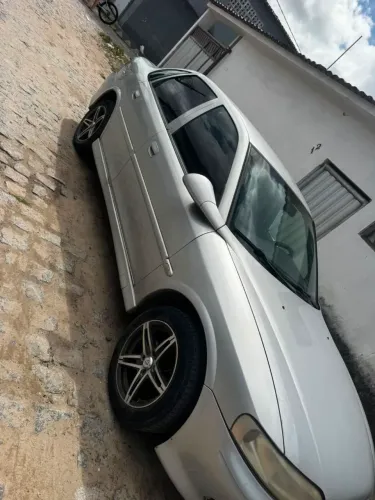 Chevrolet Vectra GL 2.2 MPFI Milenium 2001