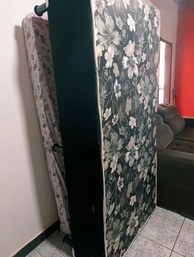 Cama de solteiro Box