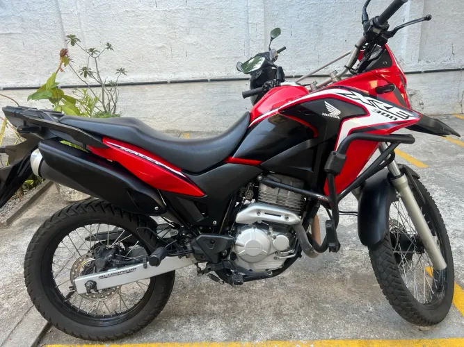 XRE 300 RALLY