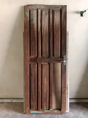 Porta de madeira
