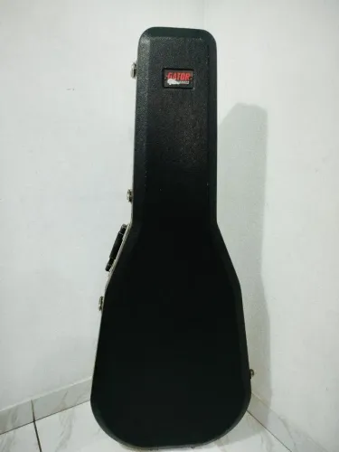 Case Gator para violão