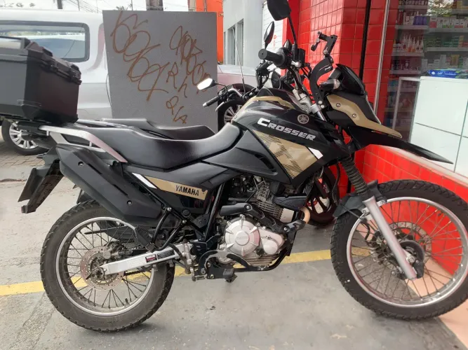 Crosser 2023 muito nova