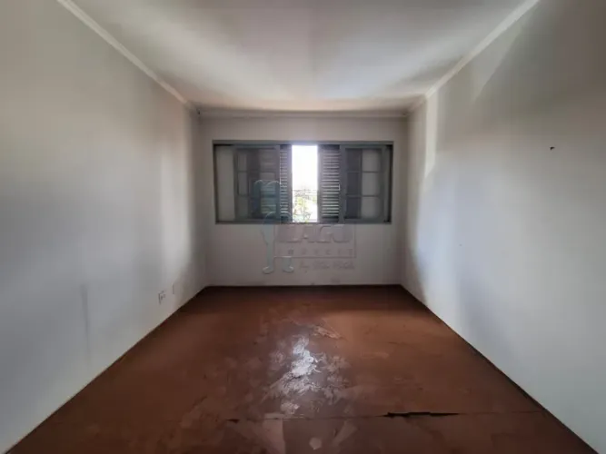 Casa de 51m² com 01 quarto para locação - Vila Tibério