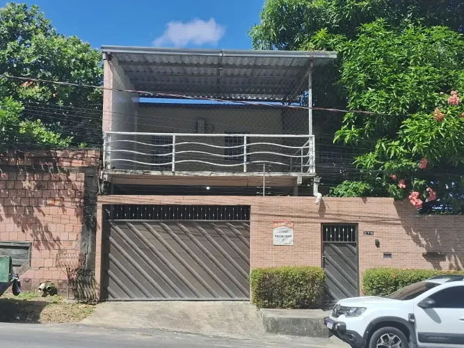 Casa dúplex para venda no Novo Aleixo - Manaus - Amazonas.