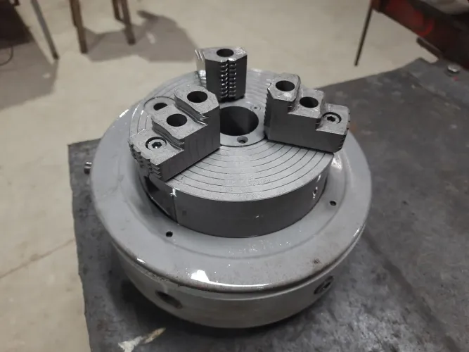 Placa pneumática 160mm Marca Onça Torno CNC