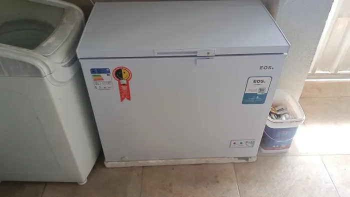 Freezer EOS 192 Litros