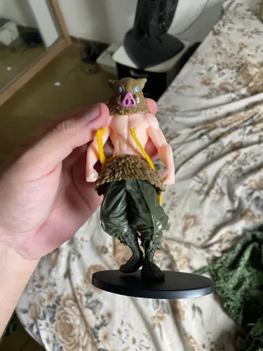 Action figure do Inusuke - demon slayer