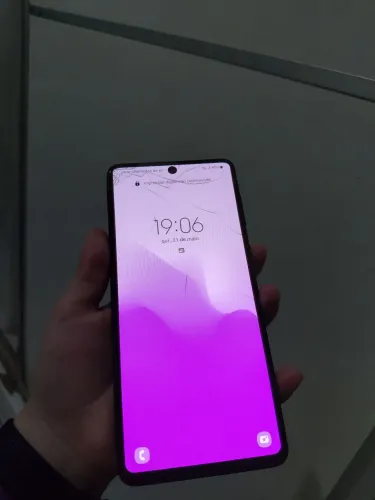 Samsung M62 128gb/8gb ram