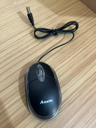 Mouse com fio NOVO
