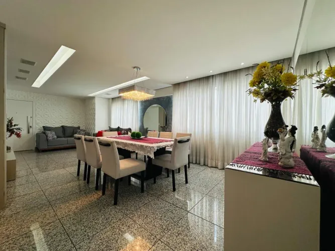 Apartamento com 4 quartos à Venda no Buritis em Belo Horizonte de 140m²