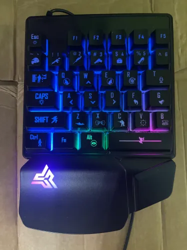 teclado Knup KP-TE121 ( Usado / Funcionando )