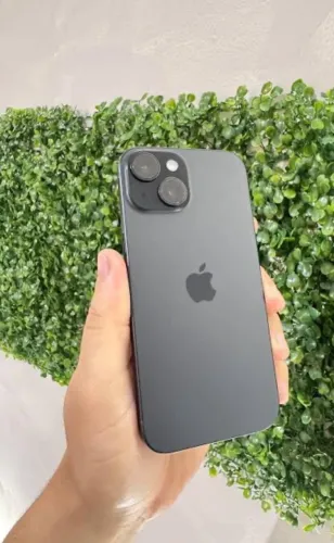 Vendo iPhone 15 na caixa