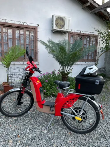 Bicicleta elétrica com a garantia da loja