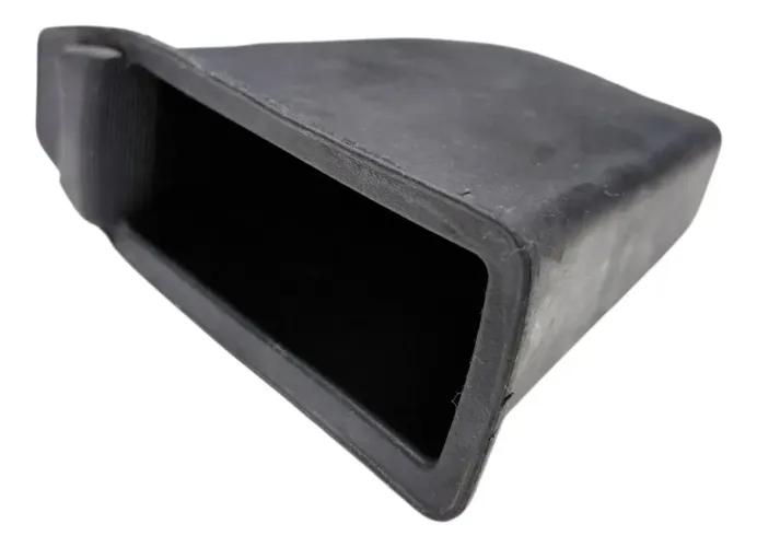 Porta-trecos Mercedes Benz C180 2011 Preto Uzad0