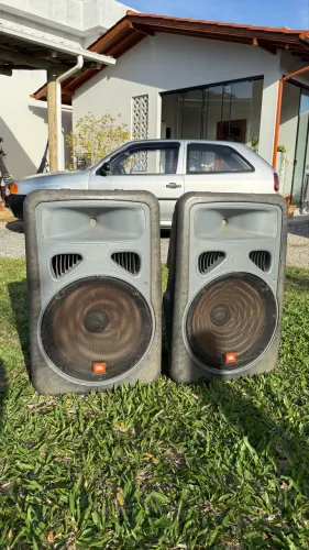 2 un. JBL EON G1 15"