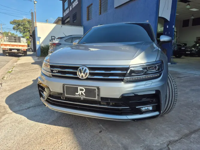 Volkswagen Tiguan Allspac R-line 350 TSI 2.0 4X4 2019