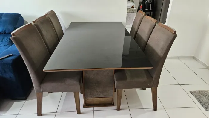 Mesa + 6 Cadeiras