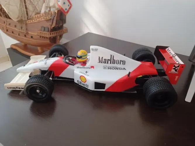 Automodelo Fórmula 1 Tamyia Mclaren 