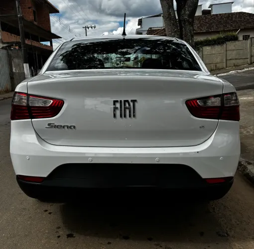 Fiat Grand Siena Attrac. 1.4 EVO F.flex 8V 2021