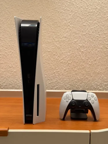 PS5 com Leitor de disco com vários jogos