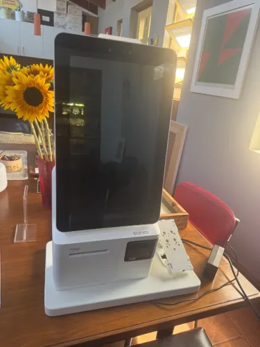 Totem, autoatendimento de mesa Sunmi K2 Mini, projetado para agilizar pedidos e pagamentos