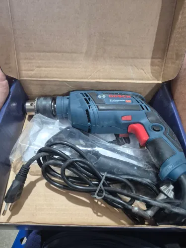 Furadeira profissional bosch