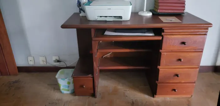 MESA DE ESCRITÓRIO MADEIRA MACIÇA
