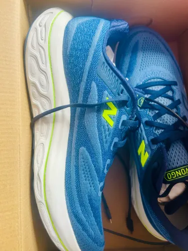 Tênis Nike New Balance V6
